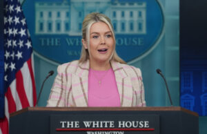 A princesa da propaganda de Trump está ocupada girando a guerra no Irã A princesa da propaganda de Trump está ocupada girando a guerra no Irã