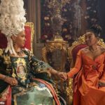 Na foto: Golda Rosheuvel como Rainha Charlotte e Adjoa Andoh como Lady Danbury