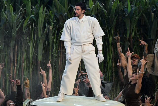 A reação de Bad Bunny ao quase acidente de Shohei A reação de Bad Bunny ao quase acidente de Shohei Ohtani se torna viral