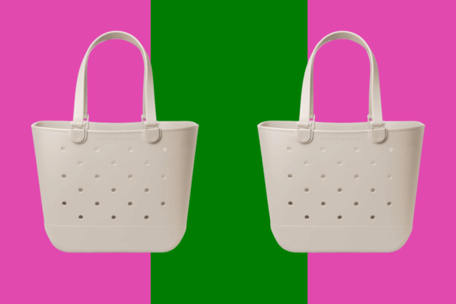 Sacola Simple Modern cinza claro com pequenos furos na superfície.