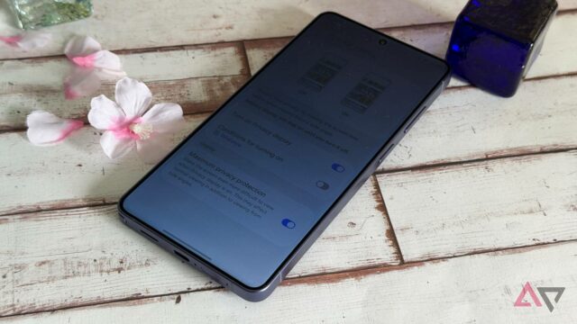 Um GIF destacando como o recurso Privacy Display da Samsung funcionará.