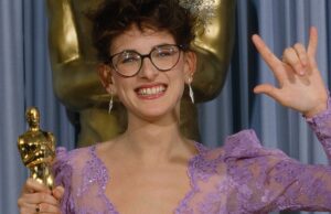 A vencedora do Oscar de 1986, Marlee Matlin’ Memba Her?! A vencedora do Oscar de 1986, Marlee Matlin' Memba Her?!