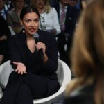 AOC afirma que proibição de negociação com informações privilegiadas do mercado de previsão 'não é suficiente'