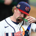 ASSISTIR: Equipe dos EUA abandona medalhas de prata após derrota no WBC para a Venezuela