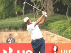 Aberto da Índia: Chacarra e Jarvis assumem o comando no segundo dia marcado pela chuva Aberto da Índia: Chacarra e Jarvis assumem o comando no segundo dia marcado pela chuva