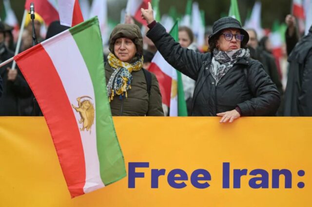 Acabar com o regime pelo bem das mulheres iranianas, Presidente Acabar com o regime pelo bem das mulheres iranianas, Presidente Trump