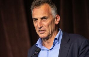 Acusações de agressão de Catalano são ‘incrivelmente conflitantes’: coproprietário da ACM, Alex Waislitz Acusações de agressão de Catalano são 'incrivelmente conflitantes': coproprietário da ACM, Alex Waislitz