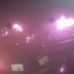 Adolescente preso por incêndio mordido por cão policial em Melbourne