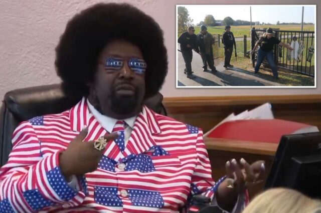 Afroman foi considerado inocente em um caso bizarro de difamação movido por policiais de Ohio que invadiram sua casa

