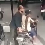 Alegando ser membro do Polda Metro, um homem no leste de Jacarta pega um moto-táxi em Pengkolan com modo de hipnose