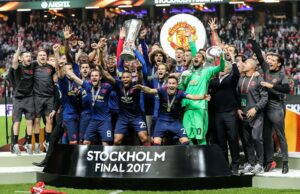 Alinhamento e banco dos vencedores da Liga Europa de 2017 do Man Utd Alinhamento e banco dos vencedores da Liga Europa de 2017 do Man Utd