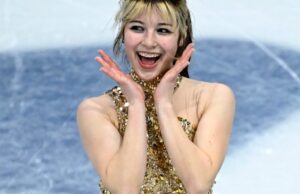 Alysa Liu chama os críticos de Eileen Gu de ‘hipócritas’, defensora da companheira olímpica A esquiadora olímpica Eileen Gu revela notícias comoventes para a família depois de ganhar a segunda medalha de ouro consecutiva