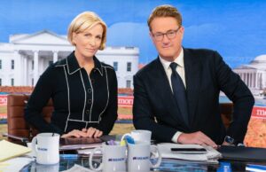 Âncoras de ‘Morning Joe’ Joe Scarborough e Mika Brzezinski renovam acordo MS NOW Âncoras de 'Morning Joe' Joe Scarborough e Mika Brzezinski renovam acordo MS NOW