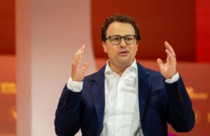 Anthropic processa Departamento de Defesa por designação de risco na cadeia de suprimentos Anthropic processa Departamento de Defesa por designação de risco na cadeia de suprimentos