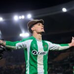 Antony e Sofyan Amrabat eliminam o ex-ala do Man Utd da Liga Europa