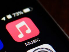 Apple Music adicionará tags de transparência para distinguir música de IA, diz relatório Apple Music icon on iPhone