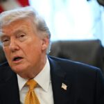 Aprovação da moeda de ouro de Trump provoca indignação: 'Descontroladamente fora de alcance'