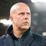 Arne Slot lamenta finalização ruim na derrota do Liverpool para o Galatasaray