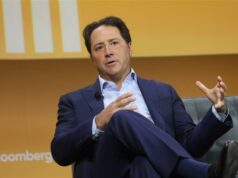 Arougheti afirma que o Irã não mudou a perspectiva da Ares para 2026 Arougheti afirma que o Irã não mudou a perspectiva da Ares para 2026