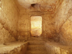 Arqueólogos encontraram uma tumba de 5.000 anos que pode ser uma porta de entrada para um reino pré-histórico Yahoo news home