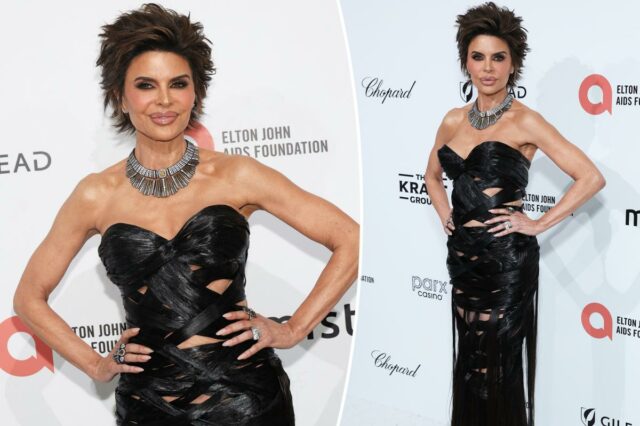 Arrepiar os cabelos: o vestido de festa do Oscar de Arrepiar os cabelos: o vestido de festa do Oscar de Lisa Rinna foi feito com 11 quilos de extensões
