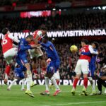 Arsenal recupera vantagem de cinco pontos no topo da tabela com vitória por 2 a 1 sobre o Chelsea