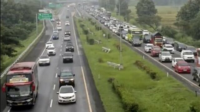 Arus Mudik Melandai, One Way Nasional Resmi Dihentikan
