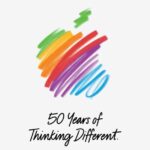 Comemorações do 50º aniversário da Apple mudam de Nova York para a China | O logotipo impressionista da Apple com o slogan '50 anos pensando diferente'