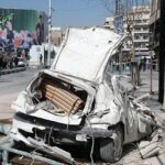 As forças especiais israelenses estão realizando “missões extraordinárias” em sua luta contra o Irã, disse o chefe da Força Aérea do país na quarta-feira (Foto: um carro destruído em Teerã, capital iraniana)