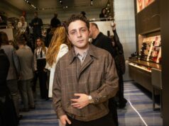 As perguntas de Jake Shane na festa do Oscar da Vanity Fair provam que os influenciadores não deveriam ser repórteres no tapete vermelho As perguntas de Jake Shane na festa do Oscar da Vanity Fair provam que os influenciadores não deveriam ser repórteres no tapete vermelho