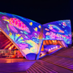 A obra de arte It's Beautiful Down Here, de Rebecca Mills.