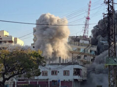 Ataques israelenses matam dezenas de pessoas em todo o Líbano Ataques israelenses matam dezenas de pessoas em todo o Líbano