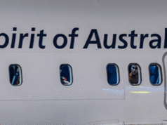 Atualizações ao vivo da guerra EUA-Irã: Pelo menos um jogador iraniano se recusa a deixar Sydney; EUA alertam Irã sobre dia “mais intenso” de ataques O secretário de Defesa dos EUA, Pete Hegseth, fala à mídia em 4 de março.