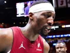 Bam Adebayo marca 83 pontos e ultrapassa Kobe Bryant como segundo maior jogador da NBA Bam Adebayo em ação.