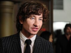 Barry Keoghan diz que “abriu todos os meus dedos” filmando Pigsty Fight no filme ‘Peaky Blinders’ Barry Keoghan diz que “abriu todos os meus dedos” filmando Pigsty Fight no filme ‘Peaky Blinders’