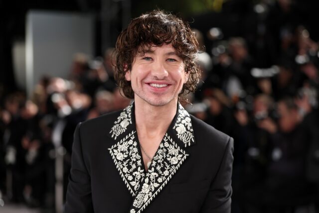 Barry Keoghan diz que o ódio online depois que a separação de Sabrina Carpenter o fez “se esconder”: “Está se tornando um problema”
