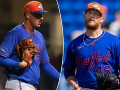 Batalha bullpen do Mets até uma vaga restante O arremessador do New York Mets, Craig Kimbrel, de uniforme e luva, olhando para cima.