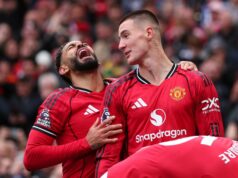 Benjamin Sesko marcou novamente, mas a reação do companheiro do Man Utd a outro momento mostra que ele não deveria começar Benjamin Sesko marcou novamente, mas a reação do companheiro do Man Utd a outro momento mostra que ele não deveria começar