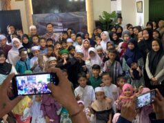 Bersama Anak Yatim Piatu, Boni Hargens Gelar Doa bagi Perdamaian Dunia Bersama Anak Yatim Piatu, Boni Hargens Gelar Doa bagi Perdamaian Dunia