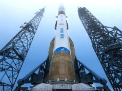 Blue Origin, de Jeff Bezos, entra no jogo do data center espacial Blue Origin's New Glenn rocket on the launchpad