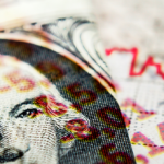 Breitbart Business Digest: cinco décadas de déficits e contagens