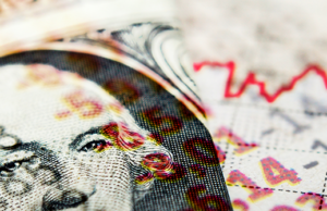 Breitbart Business Digest: cinco décadas de déficits e contagens Breitbart Business Digest: cinco décadas de déficits e contagens