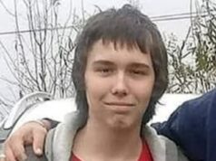 Britânico, 21 anos, enfrenta prisão por incitar um americano suicida a se matar com uma espingarda por videochamada Dylan Phelan, de Morley em West Yorkshire, culpado no Leeds Crown Court por encorajar o suicídio de Travis Dyer (foto) na Louisiana em 30 de outubro de 2024