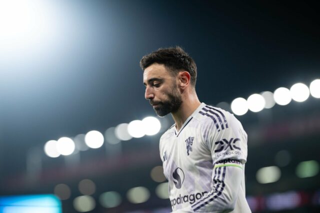 Bruno Fernandes reage à cobrança de pênalti do Man Utd contra o Bournemouth e faz questão perfeita para silenciar Redknapp
