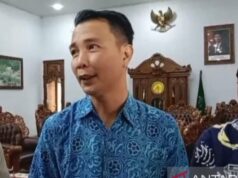 Bupati Rejang Lebong Diduga Terima Suap Proyek Buat THR ke Warganya Bupati Rejang Lebong Diduga Terima Suap Proyek Buat THR ke Warganya