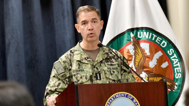 CENTCOM emite alerta de segurança para civis iranianos enquanto o CENTCOM emite alerta de segurança para civis iranianos enquanto o regime usa áreas “fortemente povoadas” para lançamentos
