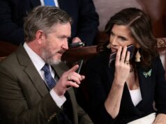 Câmara dos Deputados dos EUA votará último esforço para deter a guerra no Irã Câmara dos Deputados dos EUA votará último esforço para deter a guerra no Irã