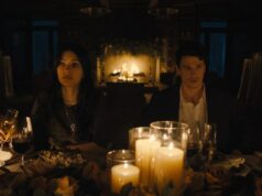 Camila Morrone está com os pés frios no trailer de ‘Algo muito ruim vai acontecer’ Anna Baryshnikov, Julia Fox, Camila Mendes, O Idiota