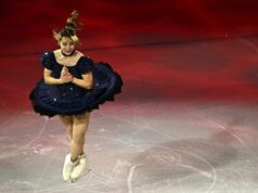 Campeã olímpica Alysa Liu desiste de campeonatos mundiais de patinação artística Campeã olímpica Alysa Liu desiste de campeonatos mundiais de patinação artística