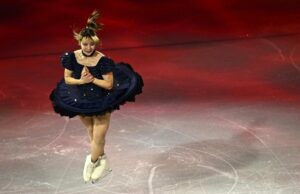 Campeã olímpica Alysa Liu desiste de campeonatos mundiais de patinação artística Campeã olímpica Alysa Liu desiste de campeonatos mundiais de patinação artística